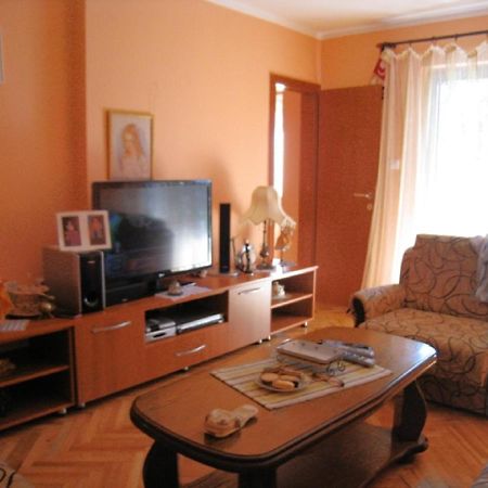 Apartment Stana Petrovac Exterior foto